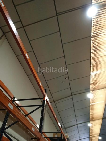 Foto 10dbb638-d640-4bce-82b7-b20b38226a8b. Rent industrial building in Fuente del Jarro Paterna