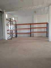 Miete Fabrikhalle in Aldaia. Nave de 270m2 en aldaia sin posibilidad de agua y fuera de políg