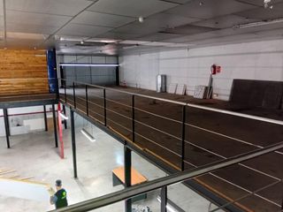 Lloguer Nau industrial a Alcácer. Nave de 650m2 en alcasser muelle de carga