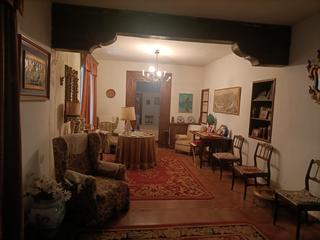 Masia a Mora. Casa estilo rustico con patio toledano en pleno centro
