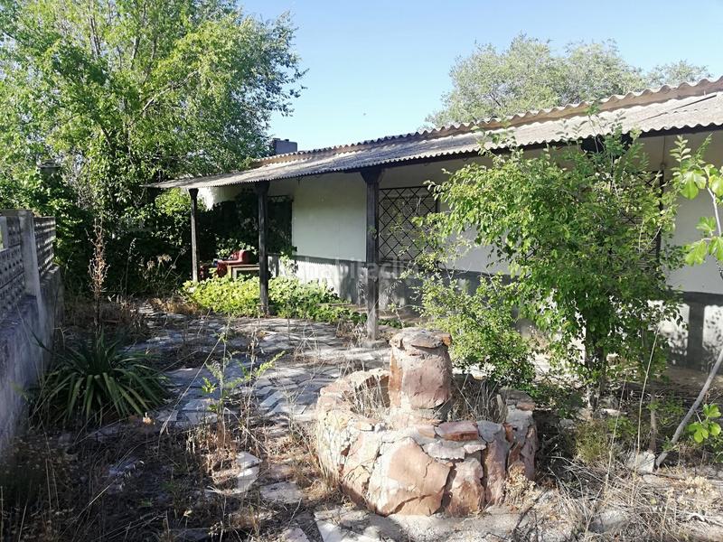 Foto d8e42755-be2d-40a8-b877-965e3cbe96e3. Nau industrial a Orgaz