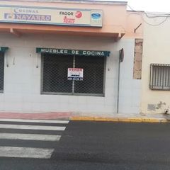 Geschäftsraum in Mora. Local comercial en venta
