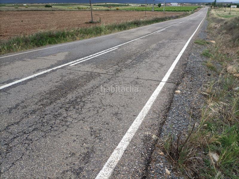 Foto fc6a655e-38f3-4096-8056-8f7a2b7f06ec. Finca rústica a Almonacid de Toledo