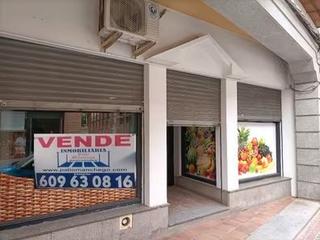 Rent Business premise in Mora. Local centrico en alquiler