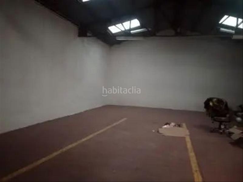 Foto 2b1597a8-0f63-419c-ae5d-ff633dd6e17c. Location bâtiment à usage industriel dans Mora