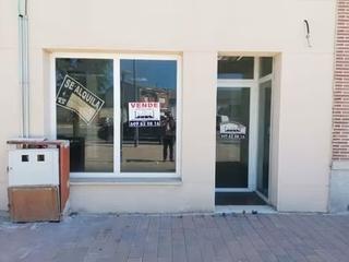 Local commercial à Sonseca. Local en venta o alquiler con opcion de compra