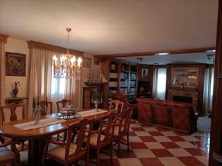 Chalet en Villaminaya. Oferta .  chalet con amplio terreno