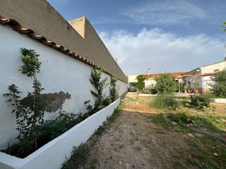 House  Calle almonacid. Oferta ce casa de pueblo  con 675 m2