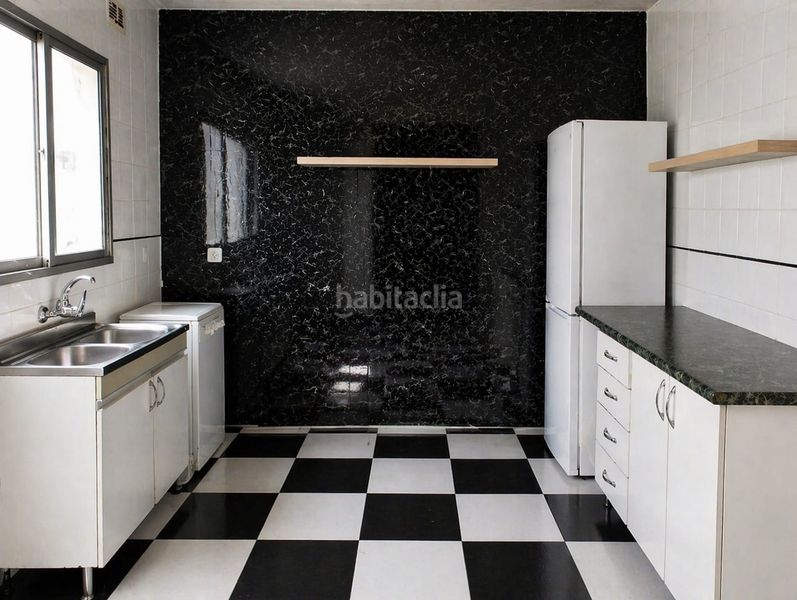 Foto a8f6d9d2-db8a-40eb-b9da-aef80be0447a. Casa a Almonacid de Toledo