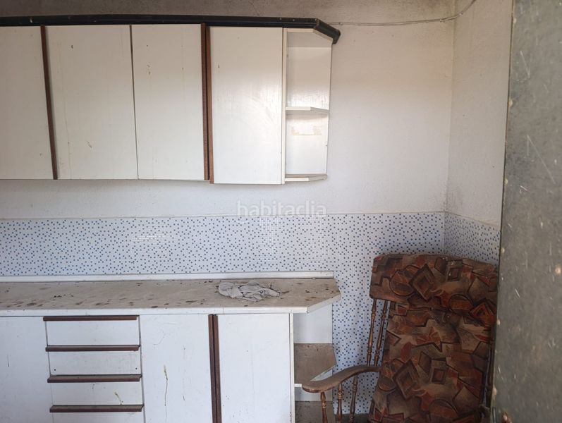 Foto 21209a2a-b85b-45c3-854a-8720a9ea4261. Finca rústica oferta de nave y huerta en Mora