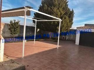 Xalet a Mascaraque. Chalet en venta