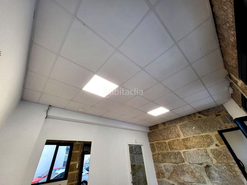 Foto e6cce3d4-3f16-482a-b452-123201994362. Alquiler local comercial en rúa de roade 68 Alcabre. bajo a pie de calle y con patio trasero. en Vigo