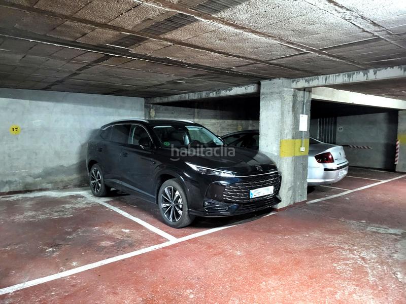 Foto 0de8b696-5e3d-48aa-bee6-03bdcd26ad12. Parking coche en rúa quintela 25 garaje en traviesas. oportunidad inversión. en Vigo