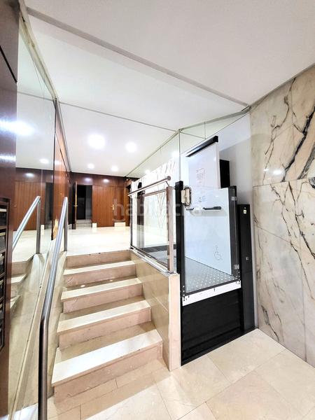 Foto ca694647-aac8-49f0-aacd-74d6d09ad94c. Location bureau dans avenida da florida 9 dans As Travesas - Balaidos Vigo