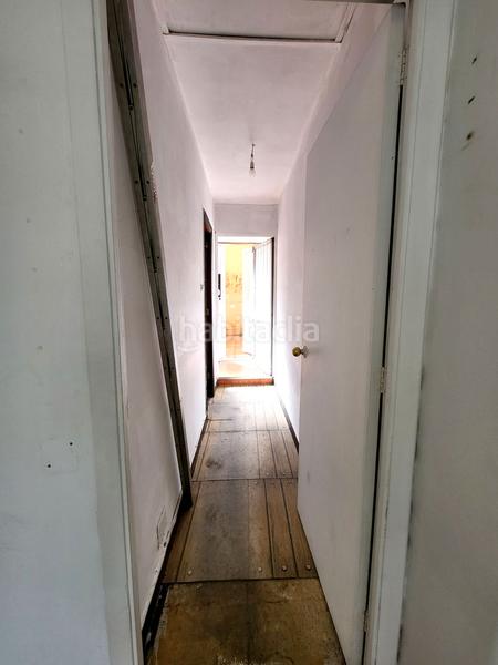 Foto a8468d1f-3f71-4310-9502-949fbfbe4644. Local comercial a As Travesas - Balaidos Vigo