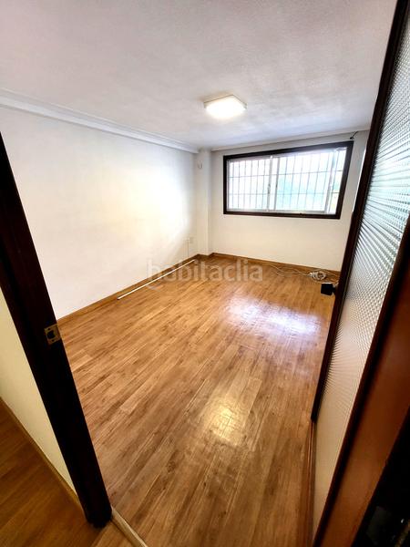 Foto 162d8e1a-1137-4822-bf0d-bc26650d1fd0. Alquiler local comercial local de 350m2 a pie de calle. en Vigo