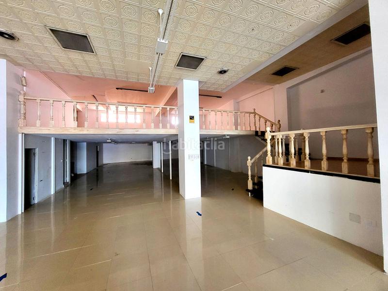 Foto ce26c7f7-1d72-40ac-9f25-b36872628d0d. Location local commercial dans As Travesas - Balaidos Vigo