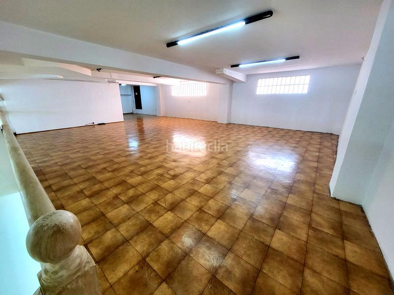 Foto 8832917c-5c5e-43f4-9862-d467912c34de. Rent business premise in As Travesas - Balaidos Vigo