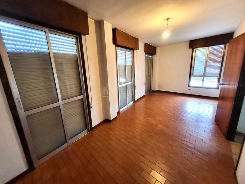 Foto 5491d8a8-82f0-466a-8696-bd6533925895. Casa a Sardoma - Castrelos Vigo