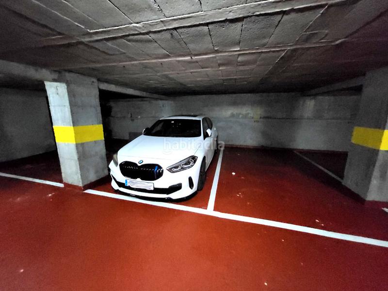 Foto 410fe387-d00c-4002-8de3-83792c6039c6. Alquiler parking coche en rúa quintela 25 plaza coche grande. a 5 minutos de plaza américa. en Vigo