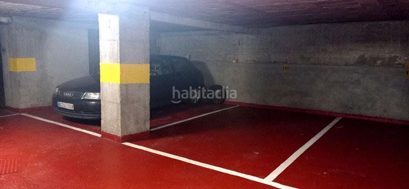 Foto dab53fd6-cb85-4b6f-892d-716ee862e3d0. Alquiler parking coche en rúa quintela 25 plaza coche grande. a 5 minutos de plaza américa. en Vigo