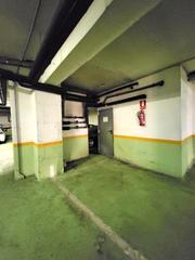 Parking moto à Avenida de Castelao 55