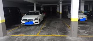 Miete Autoparkplatz in Rúa da estrada 14. Plaza de 7m de largo zona coia