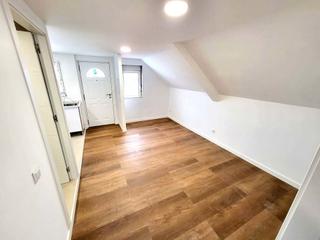 Rent Penthouse  Rúa san xoán. Ático reformado en lavadores. sin muebles.