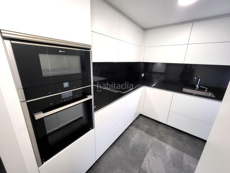 Foto 27602a7d-5e42-42d7-a78e-6072fc14ebe0. Rent flat with heating parking pool in As Travesas - Balaidos Vigo