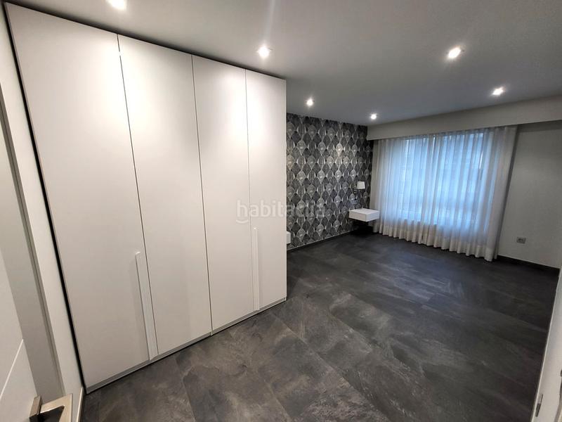 Foto a53ce7d7-d97b-4559-b2a4-b467bf9ac877. Rent flat with heating parking pool in As Travesas - Balaidos Vigo