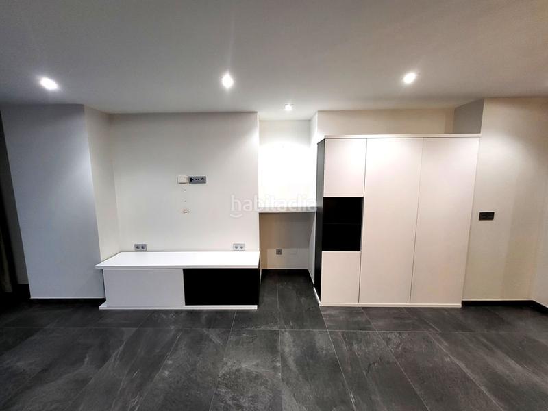 Foto b4801ae6-bc8e-4c83-8992-34f1d941e22a. Rent flat with heating parking pool in As Travesas - Balaidos Vigo