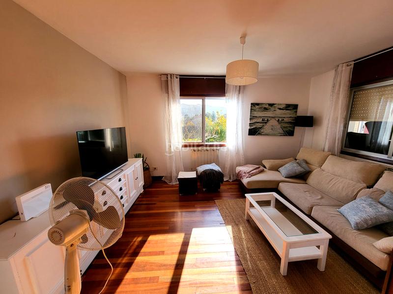 Foto 16a16ddf-c951-4628-904a-adc67c709ef0. Maison avec chauffage parking dans Navia Vigo