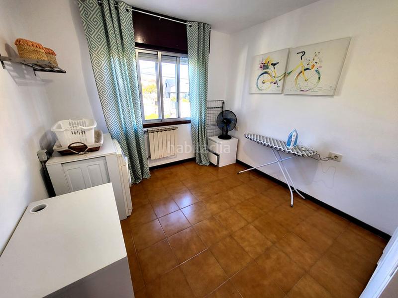 Foto 21f6a8ba-e2bb-45d9-a525-60d8cfa917e0. Maison avec chauffage parking dans Navia Vigo