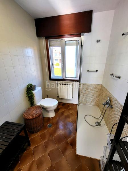 Foto 5f7fc859-1381-43f0-815e-cfb91c0215c9. Maison avec chauffage parking dans Navia Vigo