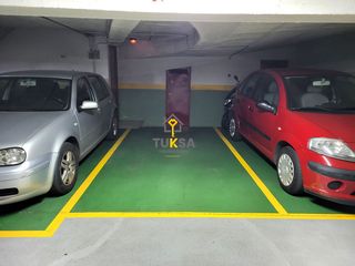 Affitto Posto auto  Avenida do fragoso. Garaje coche mediano al lado de la plaza de américa