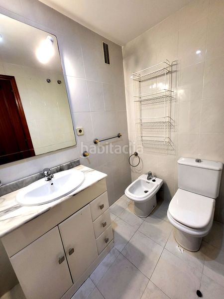 Foto 54aed634-9b9e-4962-82b0-59277a10dd82. Rent flat with heating parking in As Travesas - Balaidos Vigo