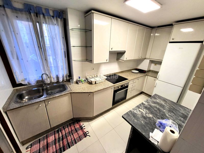 Foto eefe745f-6031-48fc-9566-9476500772c8. Rent flat with heating parking in As Travesas - Balaidos Vigo