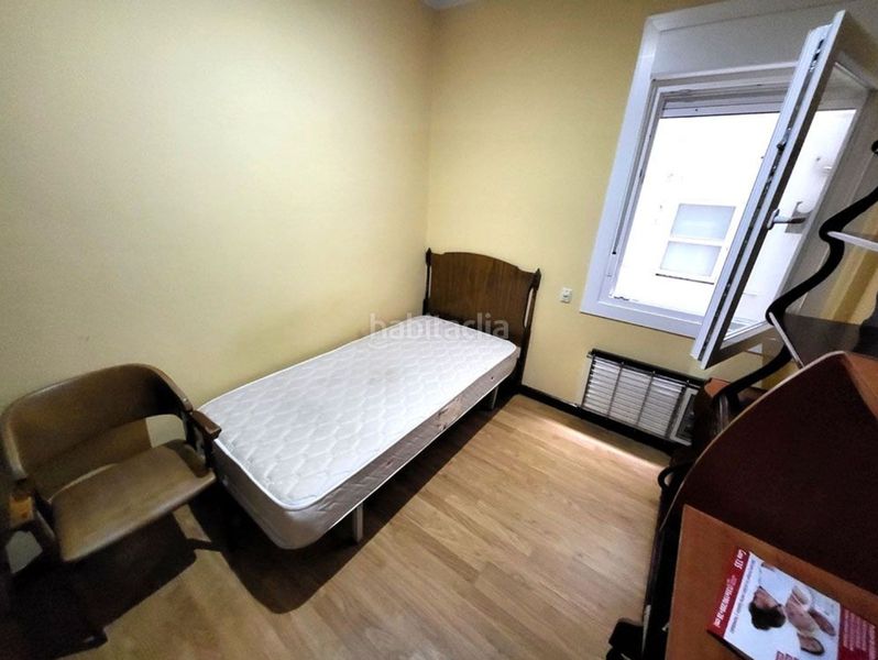 Foto dd6de0a2-f653-4aa7-bb95-49080f808053. Rent flat in Camelias - Pi y Margall Vigo