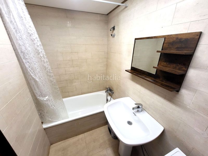 Foto d0477904-f3ee-4e9c-b8ce-e3d8660cc982. Miete studiowohnung in As Travesas - Balaidos Vigo
