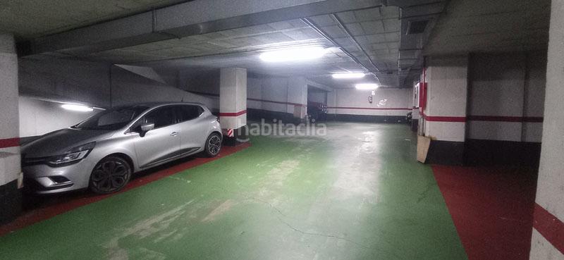 Foto a4cfbfa5-31bb-4370-8e17-2bf31ccdf4de. Rent car parking in rúa angel llanos 1 in As Travesas - Balaidos Vigo