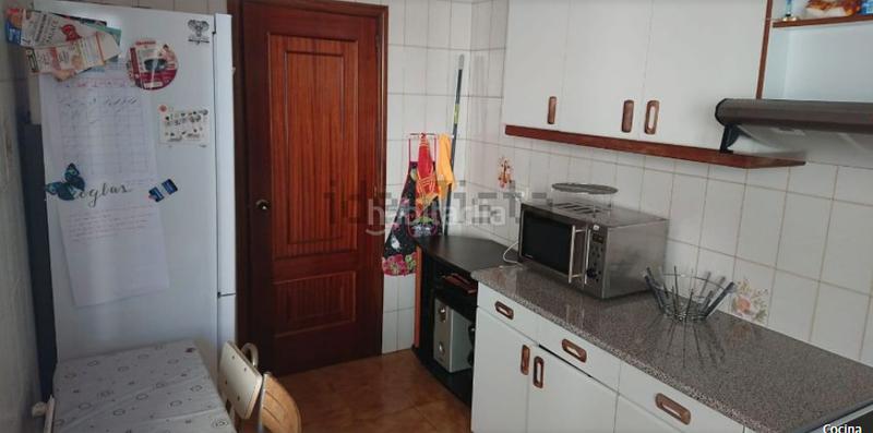 Foto 9c28cce8-680a-4db7-b2d9-06db65f338e9. Rent flat in rúa cruz gallastegui 14 in Zona de Plaza de Barcelos Pontevedra