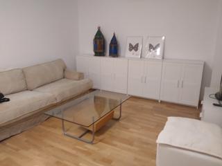 Location Appartement à Rúa de armórica 8. Piso  seminuevo  en  monteporreiro