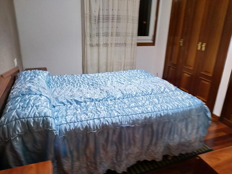 Foto 503d28c8-07a6-4dac-91dd-acecf1cec50c. Rent flat with heating parking in Zona de Plaza de Barcelos Pontevedra