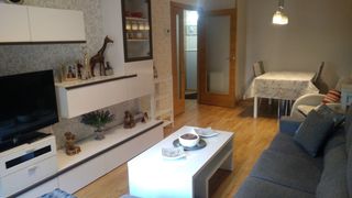 Lloguer Pis  Rúa de grecia. Piso  seminuevo  en  monteporreiro