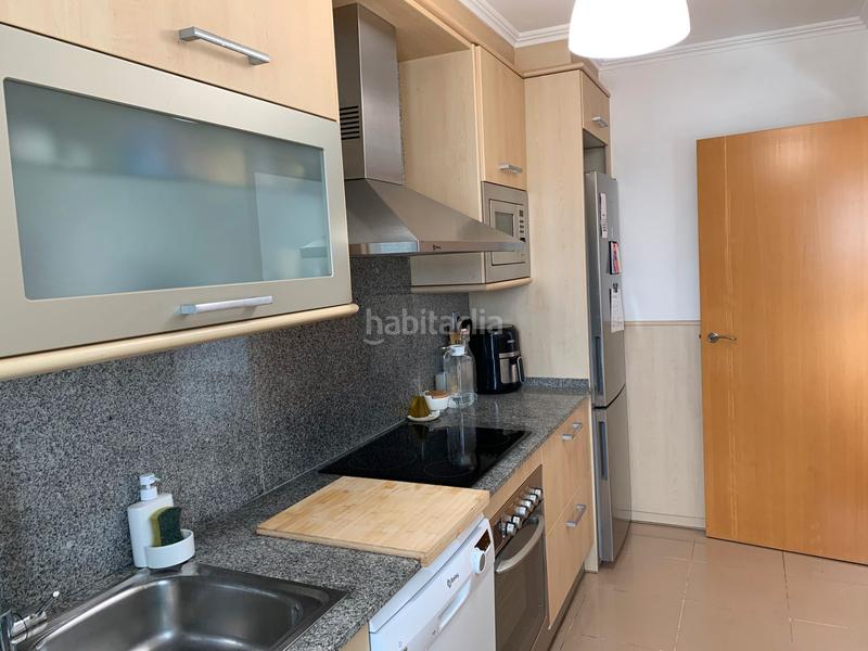 Foto 9550f1c8-36a0-4585-84e8-e5c7c4f628d1. Location appartement avec chauffage parking piscine dans Lleida