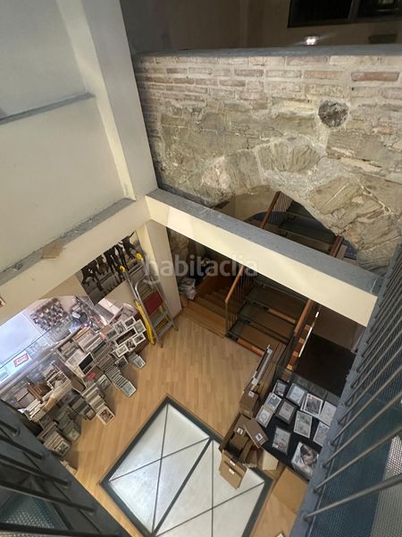 Foto 9bd04e16-19a9-4ddb-903c-7a0a2006d9a2. Local comercial a Centre Històric Lleida