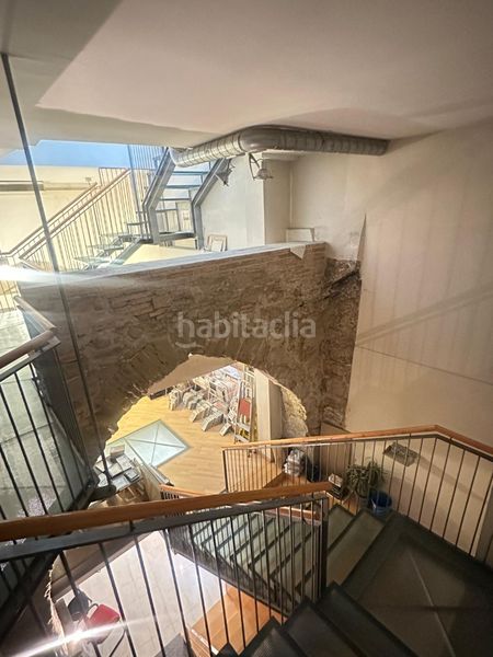 Foto a8f0e0b6-2fdf-439a-bfc5-b8a239eea6ad. Local comercial a Centre Històric Lleida