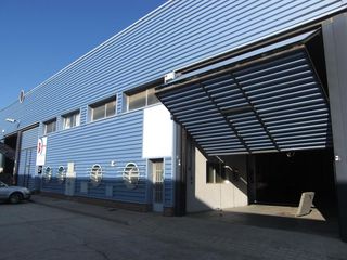 Industrial building  Calle r�o huerva. Nave en rentabilidad