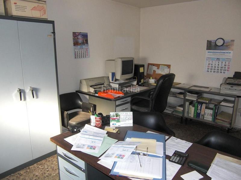 Foto e9aa8da3-54c0-4d6e-8606-41784a25d246. Nau industrial a Cuarte de Huerva