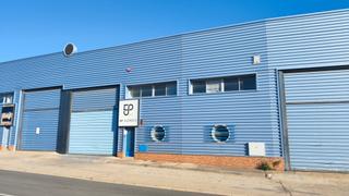 Rent Industrial building  Avenida santa ana. Parque industrial el poligono